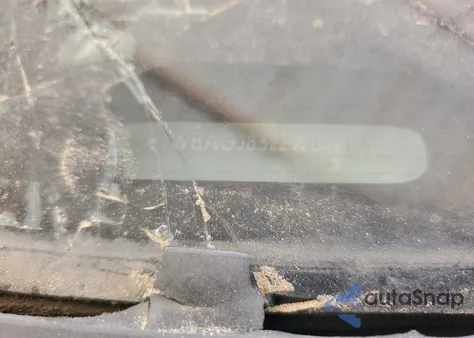 1998 BMW 740 Il z USA, uszkodzony, nr VIN WBAGJ8322WDM16136